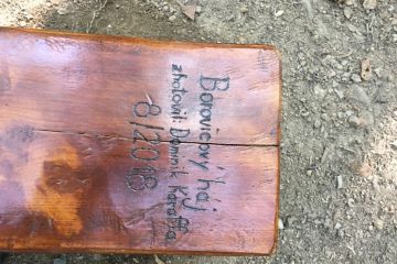 Príprava a osadenie lavičiek 2018