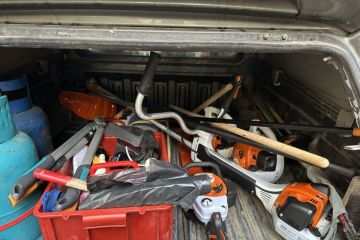 Vydarená októbrová akcia - Sobotné doobedie so 17 dobrovoľníkmi v Borovicovom háji 2024