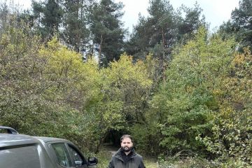 Vydarená októbrová akcia - Sobotné doobedie so 17 dobrovoľníkmi v Borovicovom háji 2024